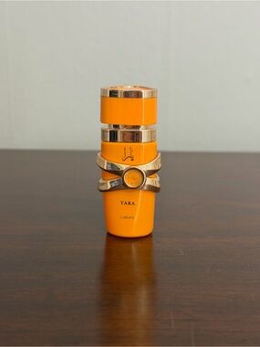 Lattafa Yara Women’s Body Oil Daubber 5ml – Tous - Orange (Not in box)